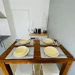 Proche Tram- Parking Prive - 2 Voyageurs * Le Mans