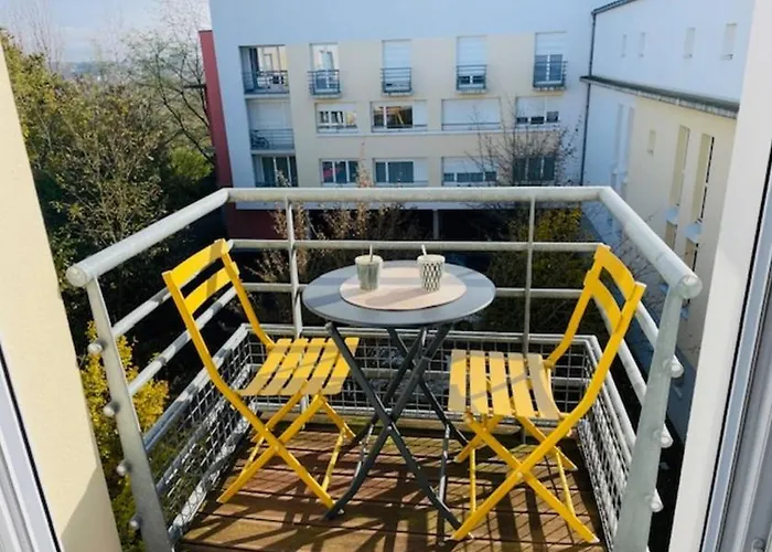 Proche Tram- Parking Prive - 2 Voyageurs * Le Mans